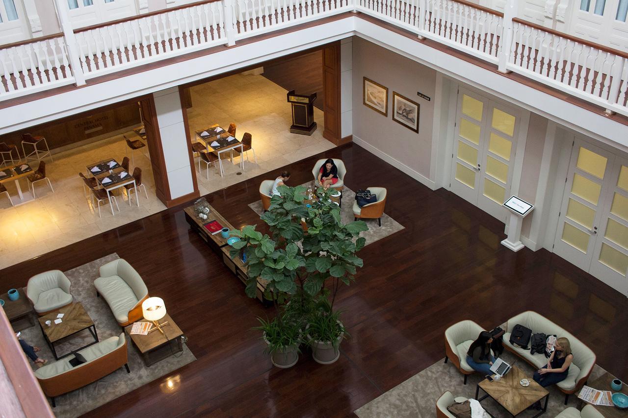 Central Hotel Panama Casco Viejo Εξωτερικό φωτογραφία The lobby of the hotel